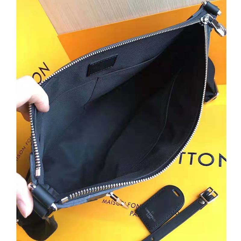 Mick PM Louis Vuitton Canvas Tasche in Baden-Württemberg