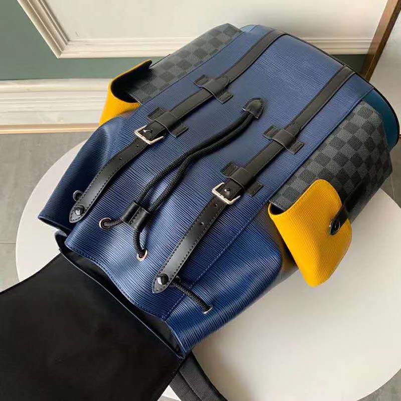 Sold at Auction: Louis Vuitton, Louis Vuitton - LV - NEW Christopher MM  Medium Navy Blue Backpack