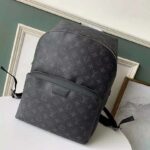 Louis Vuitton LV Unisex Discovery Backpack PM in Supple Monogram Eclipse Coated Canvas - Bild 2