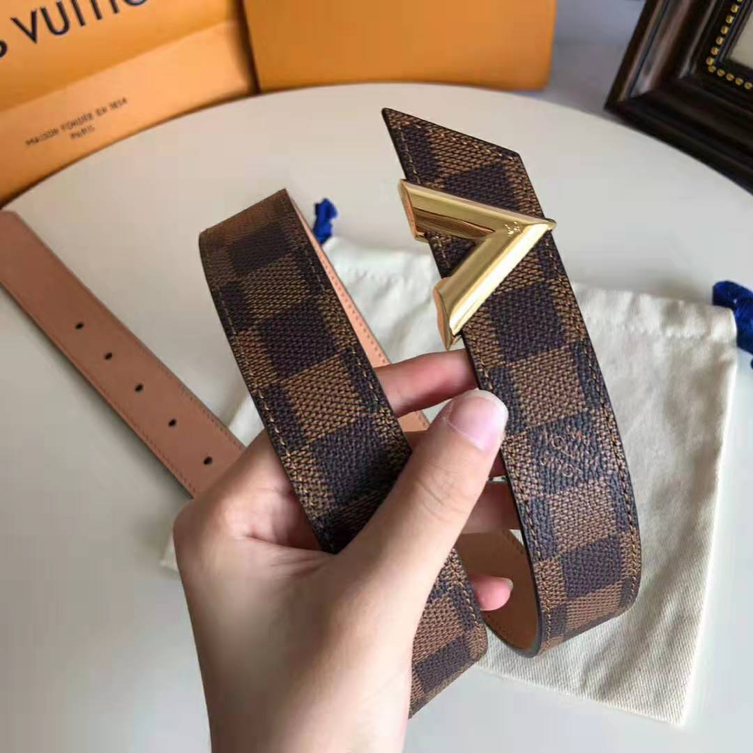 ceinture louis vuitton essential v 30mm t80 en