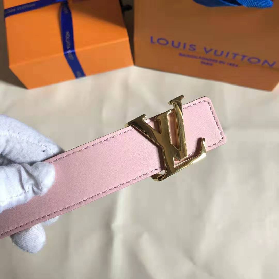 Louis Vuitton Pretty LV Enamel 30mm Reversible Belt Light Pink + Cowhide. Size 90 cm