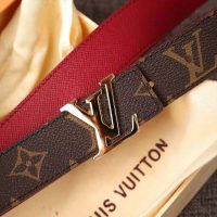 Louis Vuitton LV Unisex LV Initials Buckle 30mm Reversible Belt in Monogram Canvas Leather (1)