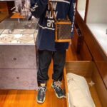 Louis Vuitton LV Unisex Milk Box Bag in Monogram Coated Canvas and Natural Leather - immagine 8