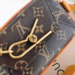 Louis Vuitton LV Unisex Milk Box Bag in Monogram Coated Canvas and Natural Leather - immagine 13