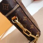 Louis Vuitton LV Unisex Phone Box Bag in Monogram Coated Canvas-Brown - immagine 11
