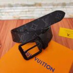 Louis Vuitton LV Unisex Voyager 35mm Belt in Monogram Eclipse Canvas-Grey - Imagen 4