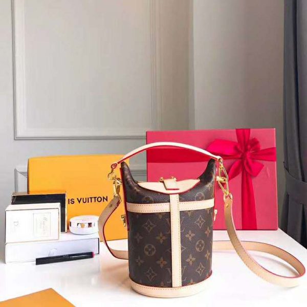 Shop Louis Vuitton MONOGRAM 2018 SS Duffle Bag (M43587) by