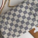 Louis Vuitton LV Women Favorite MM Clutch in Damier Azur Coated Canvas-Beige - Bild 10