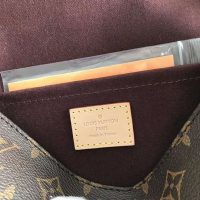 Louis Vuitton LV Women Favorite MM Clutch in Monogram Coated Canvas-Brown (3)