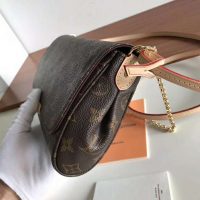 Louis Vuitton LV Women Favorite MM Clutch in Monogram Coated Canvas-Brown (3)