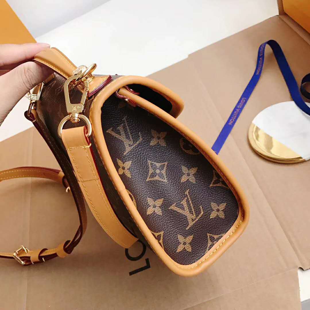 Ivy handbag Louis Vuitton Brown in Cotton - 26900653