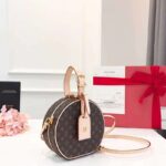 Louis Vuitton LV Women Petite Boite Chapeau in Coated Monogram Canvas-Brown – Bild 3