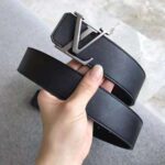 Louis Vuitton Men LV Initiales 40mm Reversible Belt in Calf Leather-Black - Imagen 3