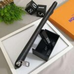 Louis Vuitton LV Unisex Discovery Pochette Supple Monogram Eclipse Canvas – Image 6