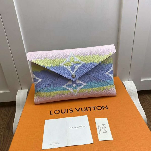 Louis Vuitton LV Women LV Escale Pochette Kirigami Monogram Canvas (2)