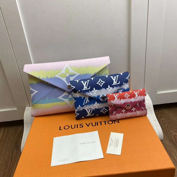 Louis Vuitton LV Women LV Escale Pochette Kirigami Monogram Canvas (3)