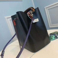 Louis Vuitton LV Women NéoNoé MM Bucket Bag Grained Epi-Black