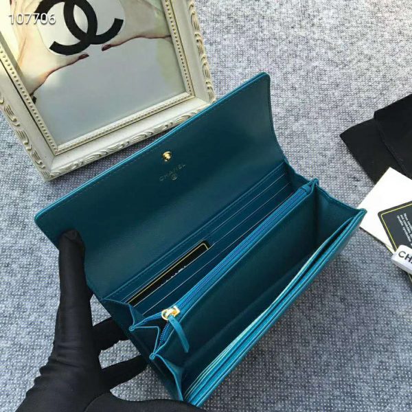 Chanel Women Chanel 19 Flap Wallet Shiny Lambskin Leather-Blue (1)