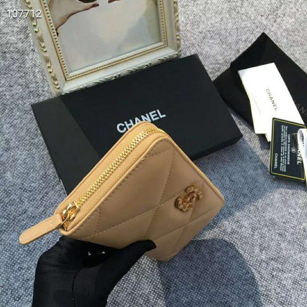 Chanel Women Chanel 19 Long Zipped Wallet Lambskin Leather-Beige (7)
