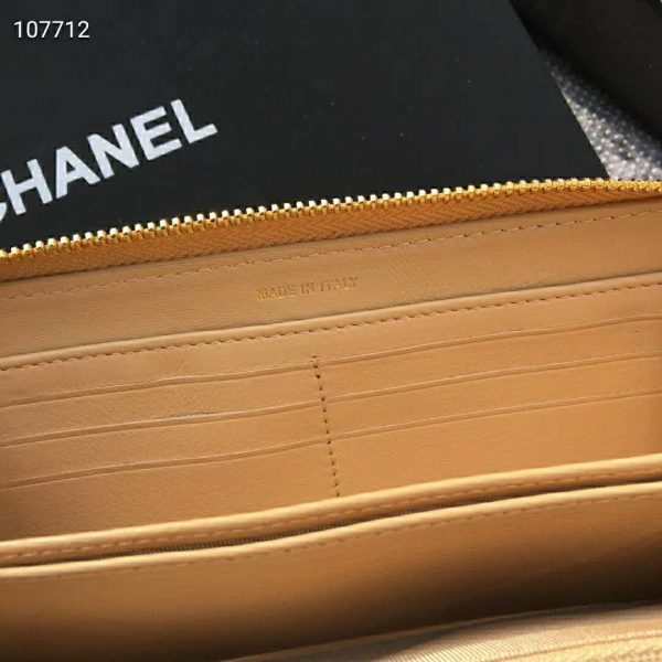 Chanel Women Chanel 19 Long Zipped Wallet Lambskin Leather-Beige (8)