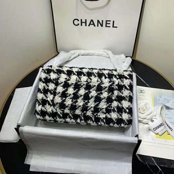 Chanel Women Classic Handbag in Tweed & Gold-Tone Metal-Black (6)
