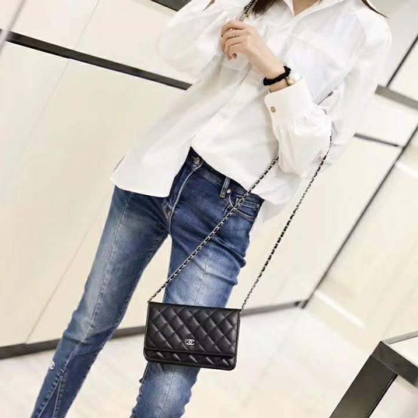 Chanel Women Classic Wallet On Chain in Lambskin Leather-Black (3)