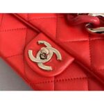 Chanel Women Flap Bag Lambskin Resin & Gold-Tone Metal-Red - Imagen 7