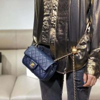 Chanel Women Flap Bag in Lambskin Leather-Navy