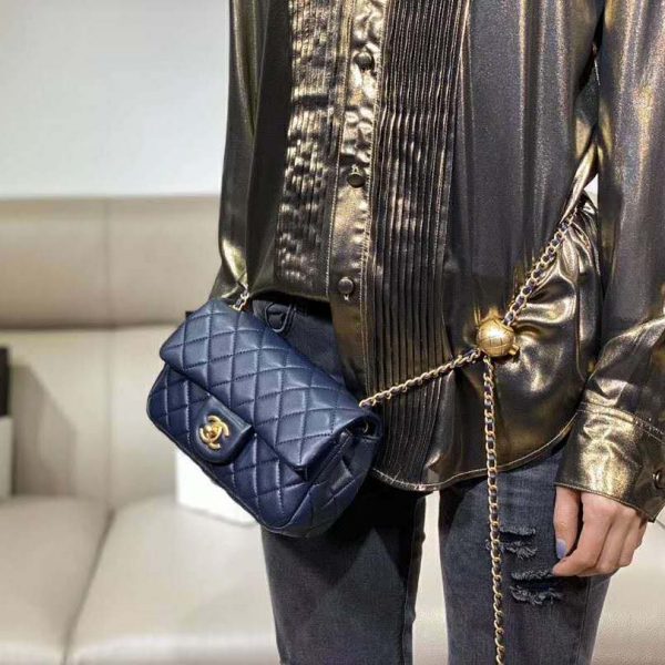 Chanel Women Flap Bag in Lambskin Leather-Navy (4)