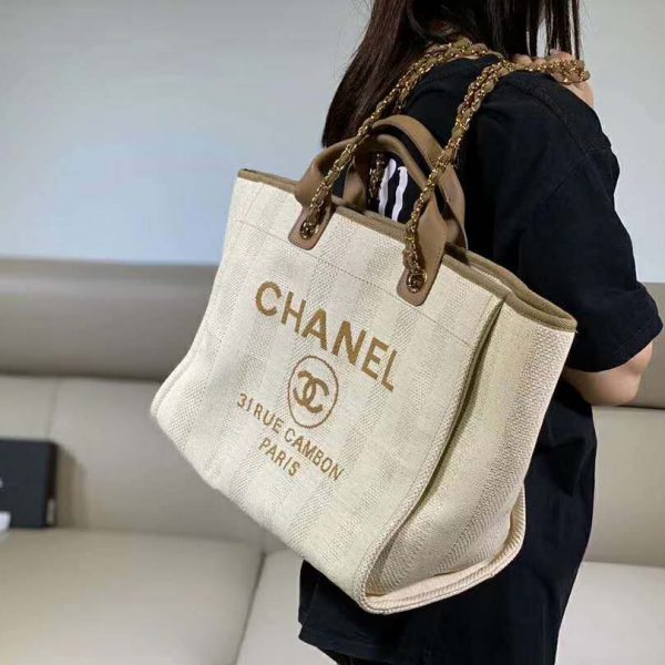 Chanel Women Shopping Bag in Mixed Fibers-Beige (2)