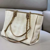 Chanel Women Shopping Bag in Mixed Fibers-Beige