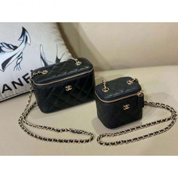 Chanel Women Small Classic Box with Chain in Lambskin-Black (1)