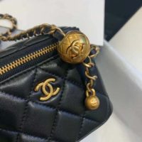 Chanel Women Small Classic Box with Chain in Lambskin-Black