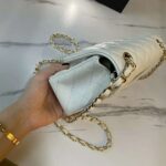 Chanel Women Small Flap Bag Grained Calfskin & Gold-Tone Metal - Imagen 7