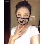 Gucci GG Unisex Disney x Gucci Facial Mask Double G Supreme Canvas – Bild 6