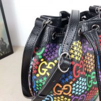 Gucci GG Unisex GG Psychedelic Bucket Bag Psychedelic Supreme Canvas