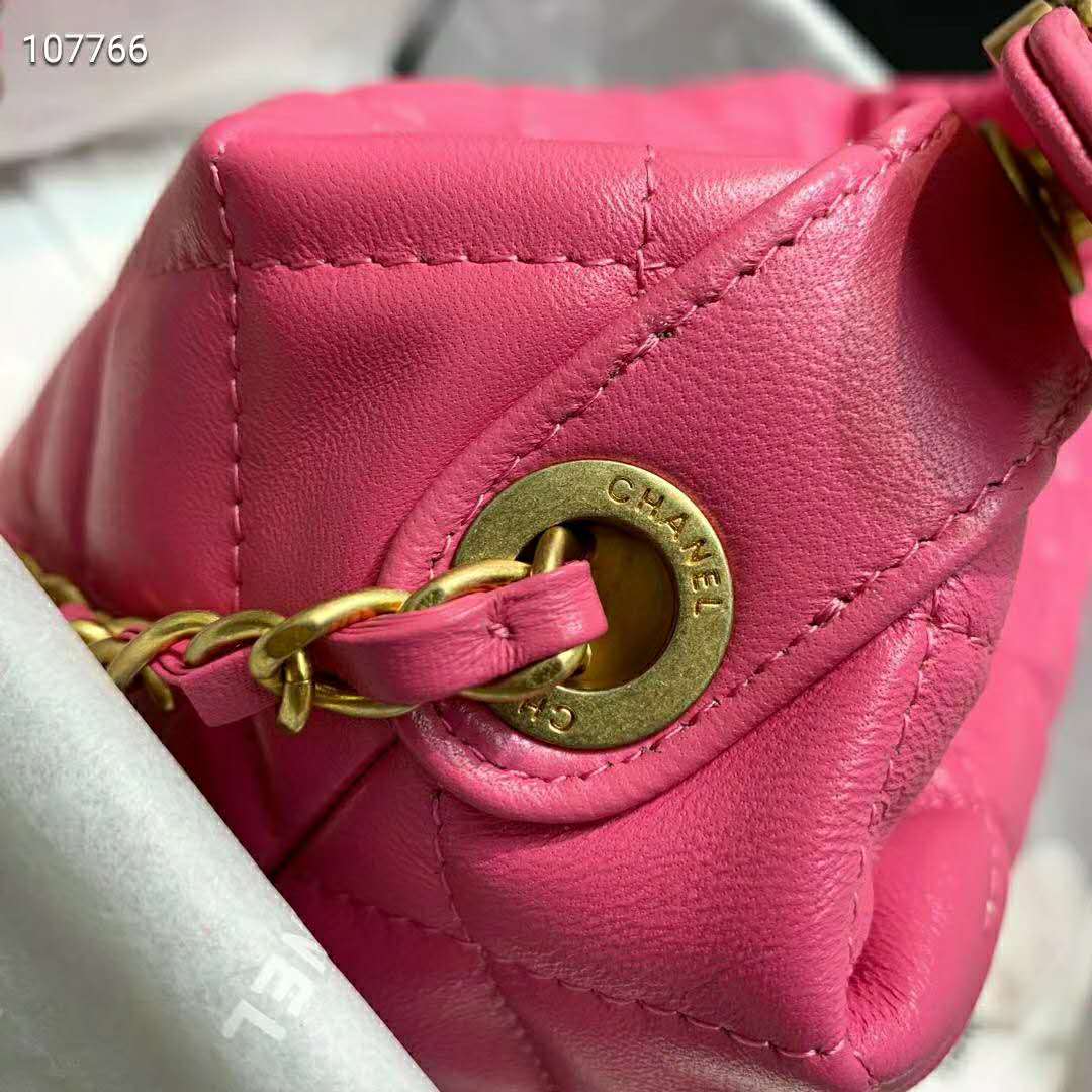 Replica Chanel Small Lambskin Hobo Bag AS1745 Pink