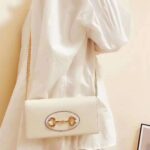 Gucci GG Women Gucci 1955 Horsebit Wallet with Chain-White - Imagen 3