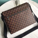Louis Vuitton LV Men District MM Bag Damier Ebene Canvas - immagine 3