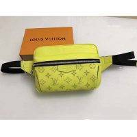 Louis Vuitton LV Men Outdoor Bumbag in Monogram Canvas-Lime