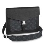 Bolso bandolera Louis Vuitton LV para hombre con solapa y monograma Eclipse de lona