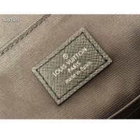 Louis Vuitton LV Men Outdoor Flap Messenger Monogram Eclipse Canvasessenger Monogram Eclipse Canvas (1)