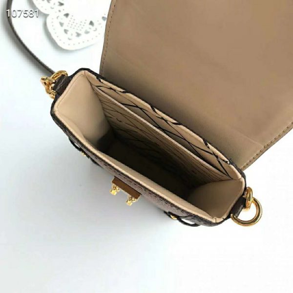 pochette trunk verticale