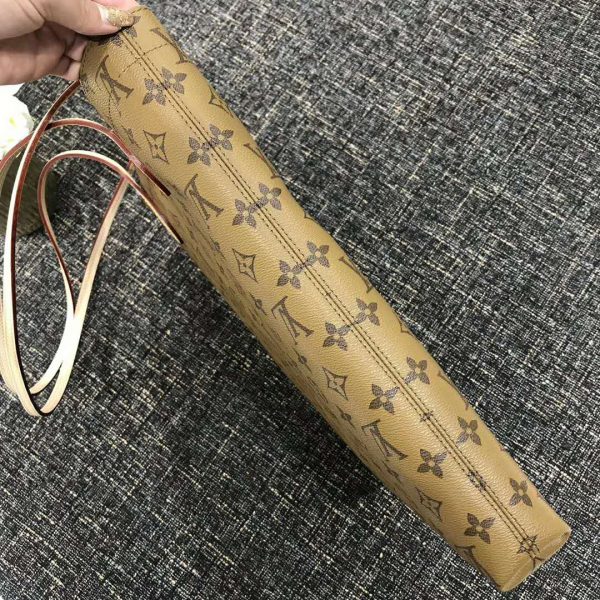 Louis Vuitton LV Women Carry It Signature Monogram Reverse Canvas (7)