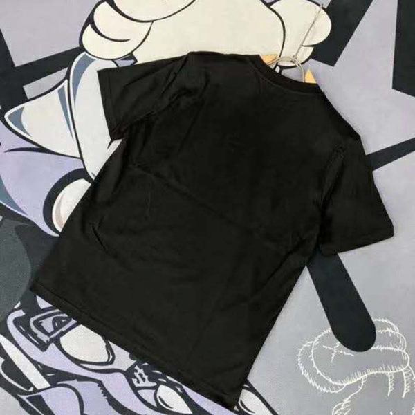 Gucci GG Men’s Gucci Boutique Print Oversize T-Shirt-Black (8)