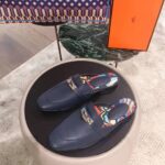 Hermes Women Oz Mule Goatskin "Brides De Gala Shadow"-Navy - Image 2