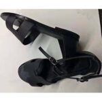 Hermes Women Santorini Sandal in Epsom Calfskin-Black - Image 6