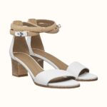 Sandale Manège Hermès pour femme, talon de 5,1 cm, blanche