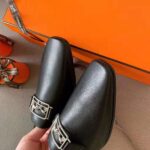 Hermes Women Time Loafer Goatskin with Detailed Openwork Hardware-Black - immagine 8