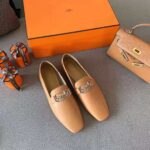 Hermes Women Time Loafer Goatskin with Detailed Openwork Hardware-Brown - Bild 4